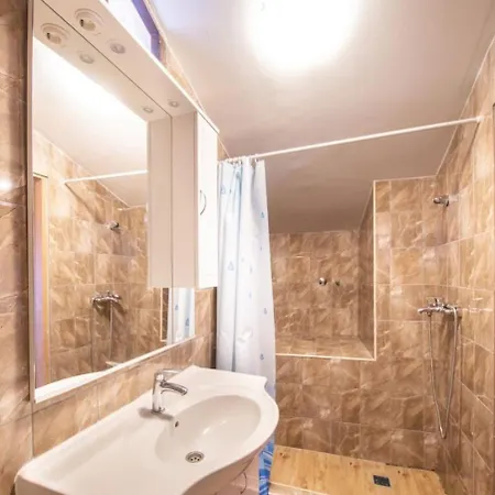 House Linker Holiday home Kut
